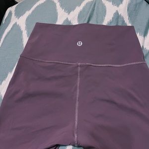 LULULEMON high rise tight 28”